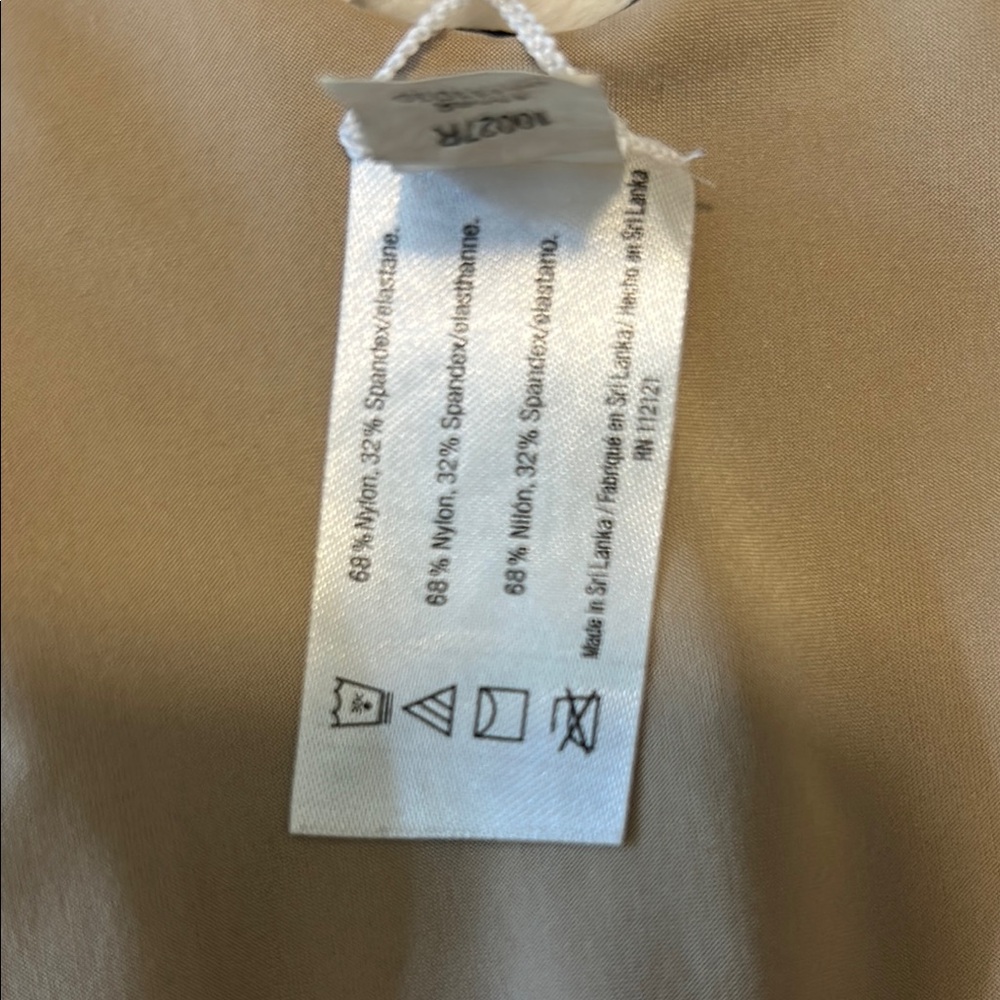 Assets Red Hot Label by Spanx Size XL - Picture 11 of 11